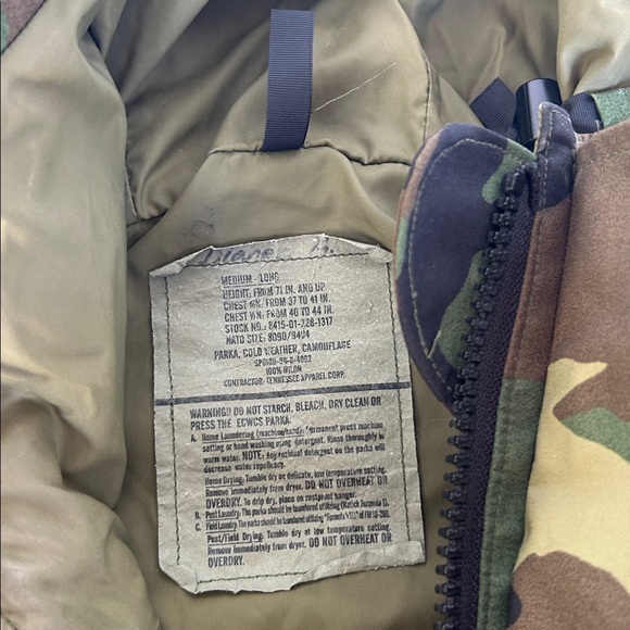 US Military ECWCS Cold Weather Camouflage Parka Size Medium Long - Picture 5 of 16